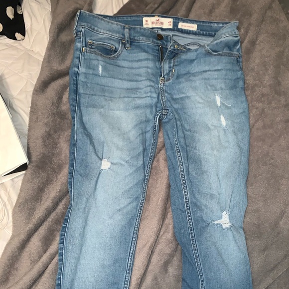 Hollister Jeans - Picture 2 of 7